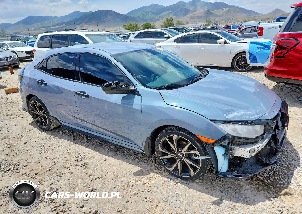 2019 Honda Civic Sport VIN:SHHFK7H48KU216041 - 4