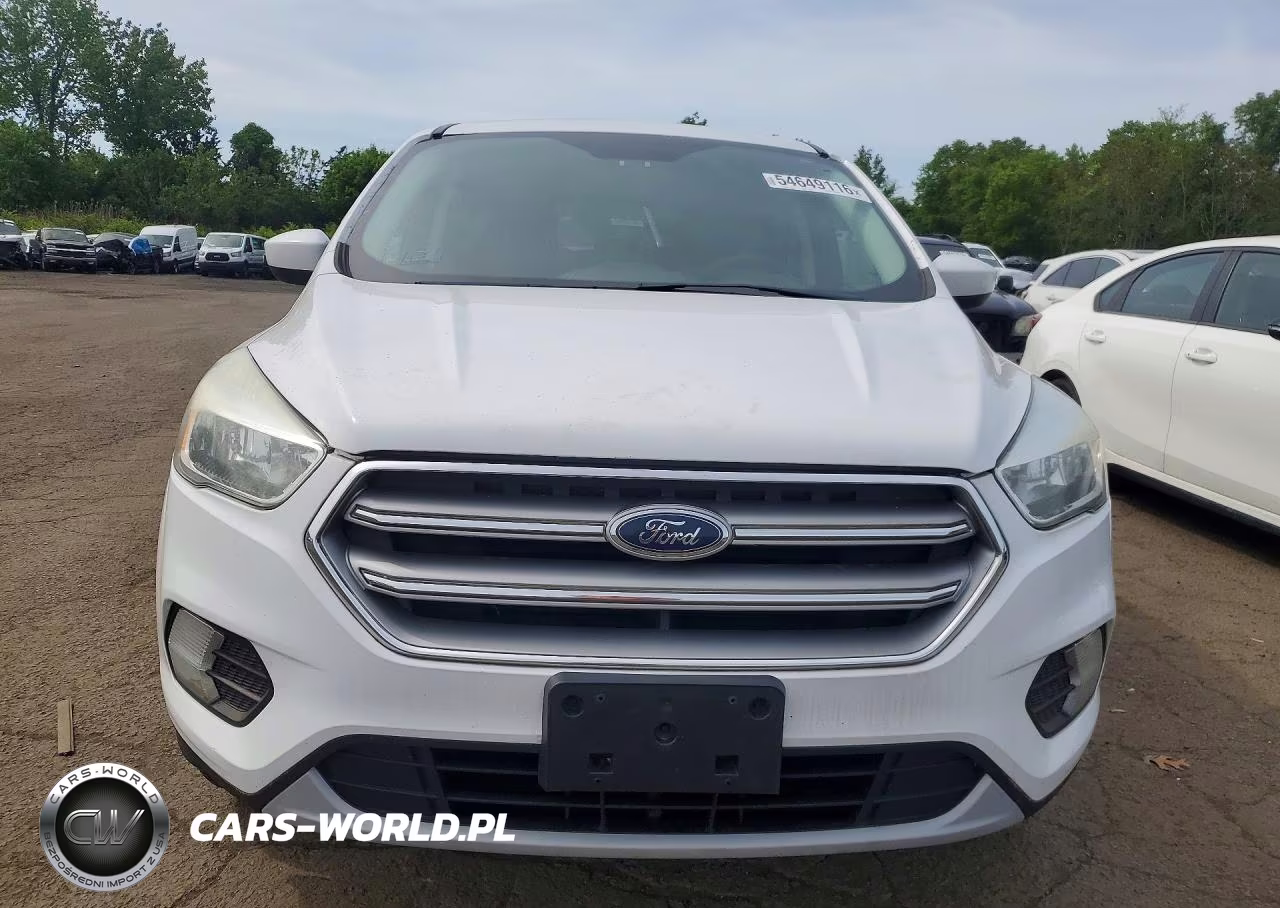 2017 Ford Escape Se VIN:1FMCU9GD6HUA33034 - 5