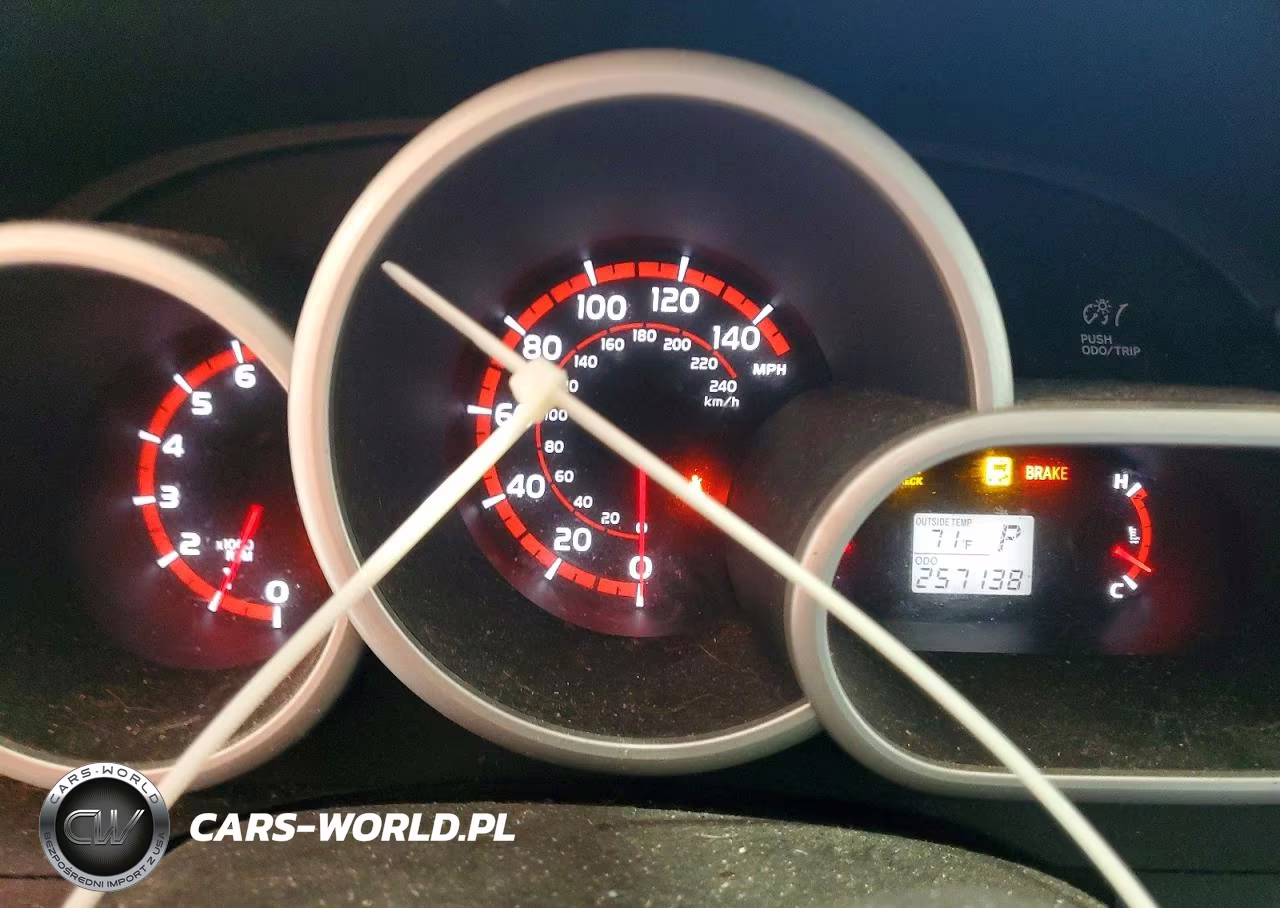 2009 Toyota Corolla Matrix S VIN:2T1LE40E39C003723 - 9