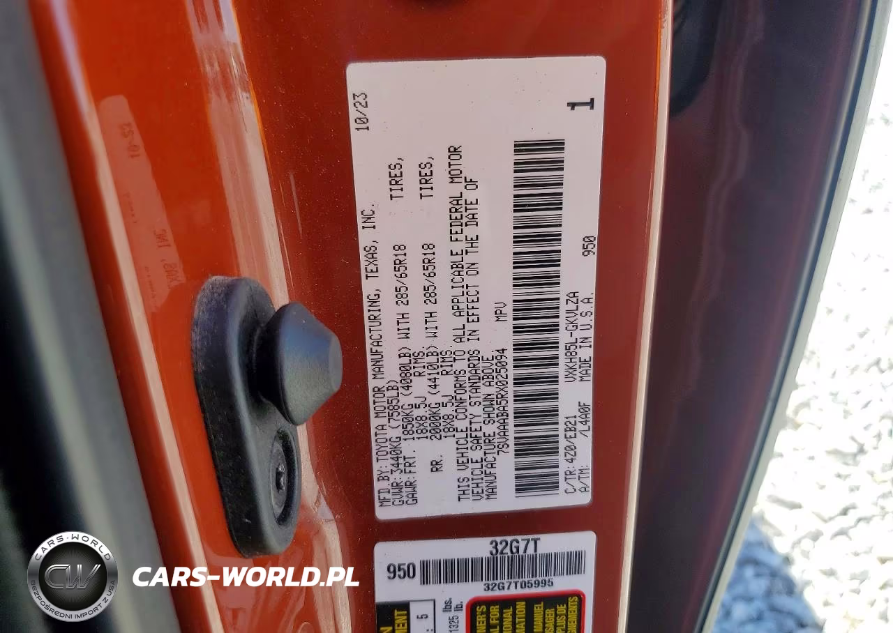 2024 Toyota Sequoia Trd Pro VIN:7SVAAABA5RX025094 - 14