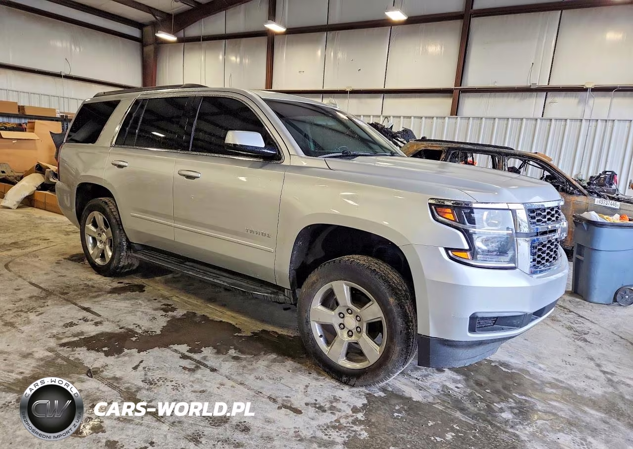 2017 Chevrolet Tahoe K1500 Ls VIN:1GNSKAKC5HR262241 - 4