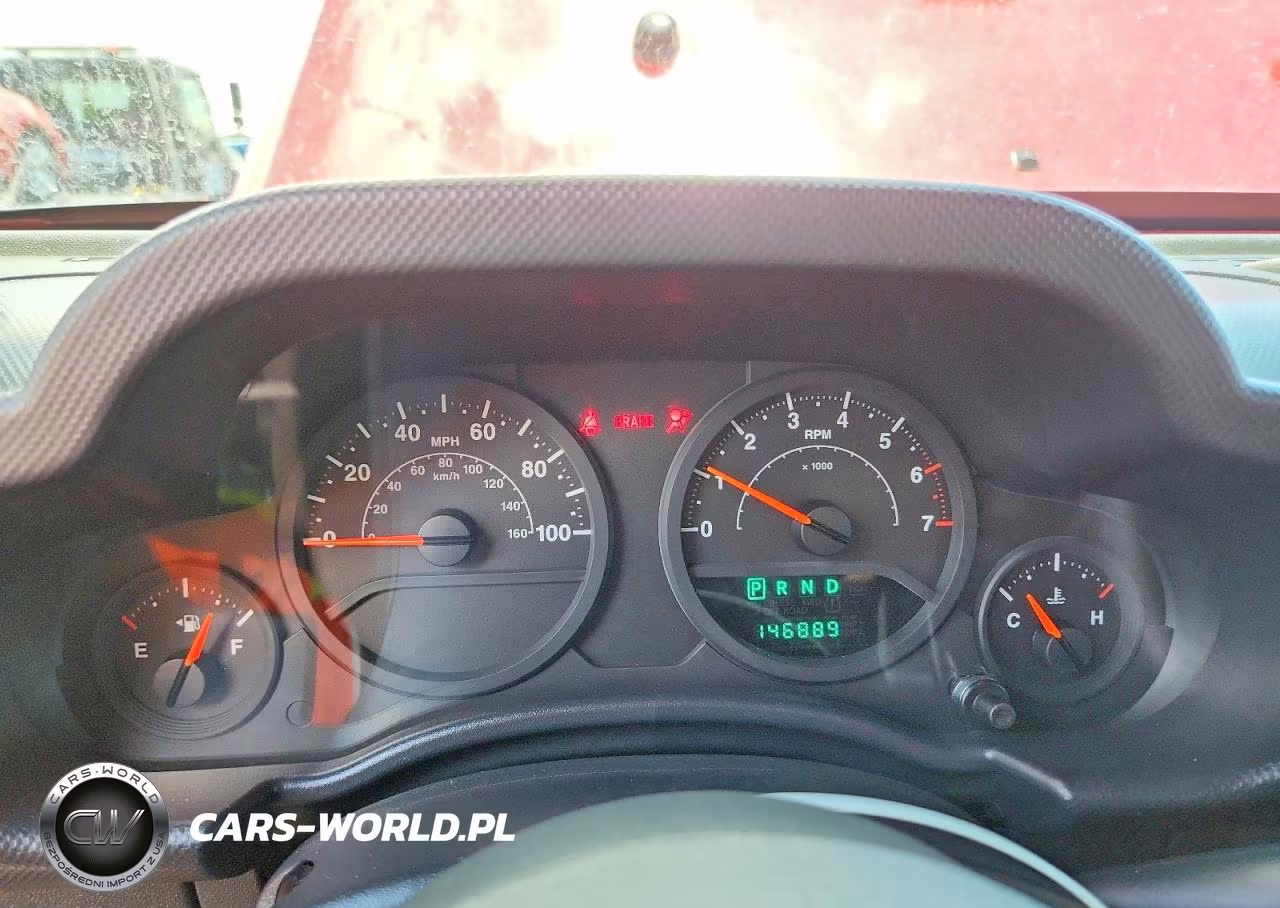 2009 Jeep Wrangler Unlimited X VIN:1J4GA39159L708100 - 9