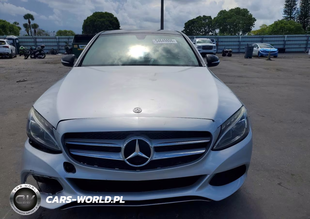2016 Mercedes-Benz C 300 4Matic VIN:55SWF4KB8GU172432 - 5
