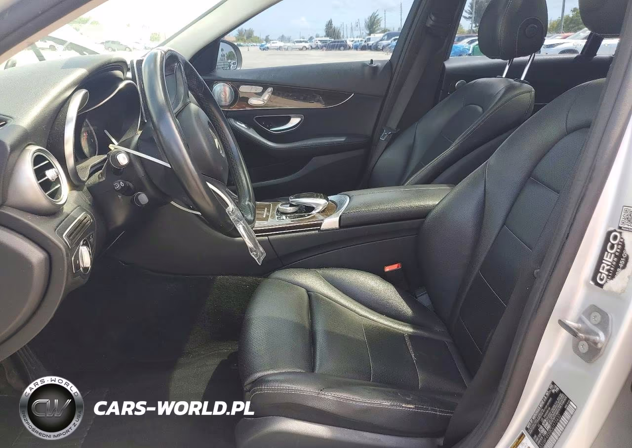 2016 Mercedes-Benz C 300 4Matic VIN:55SWF4KB8GU172432 - 7