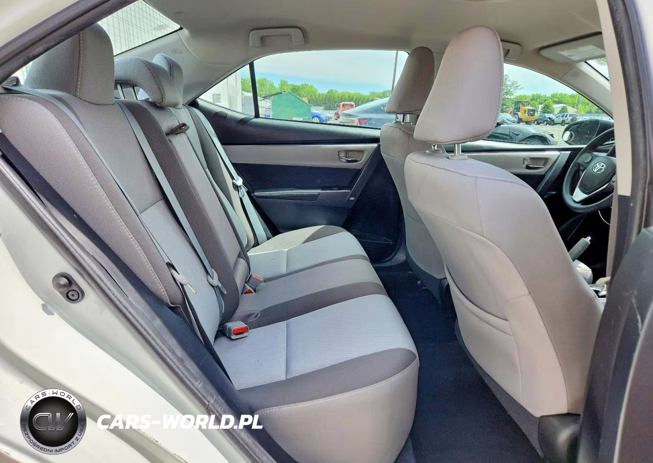 2018 Toyota Corolla Le VIN:2T1BURHE5JC069274 - 10