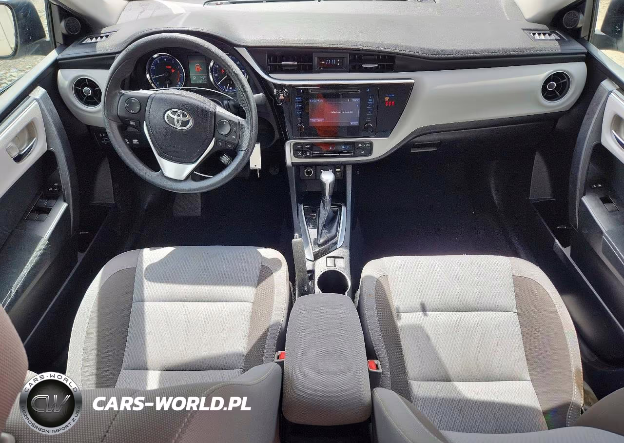 2018 Toyota Corolla Le VIN:2T1BURHE5JC069274 - 8