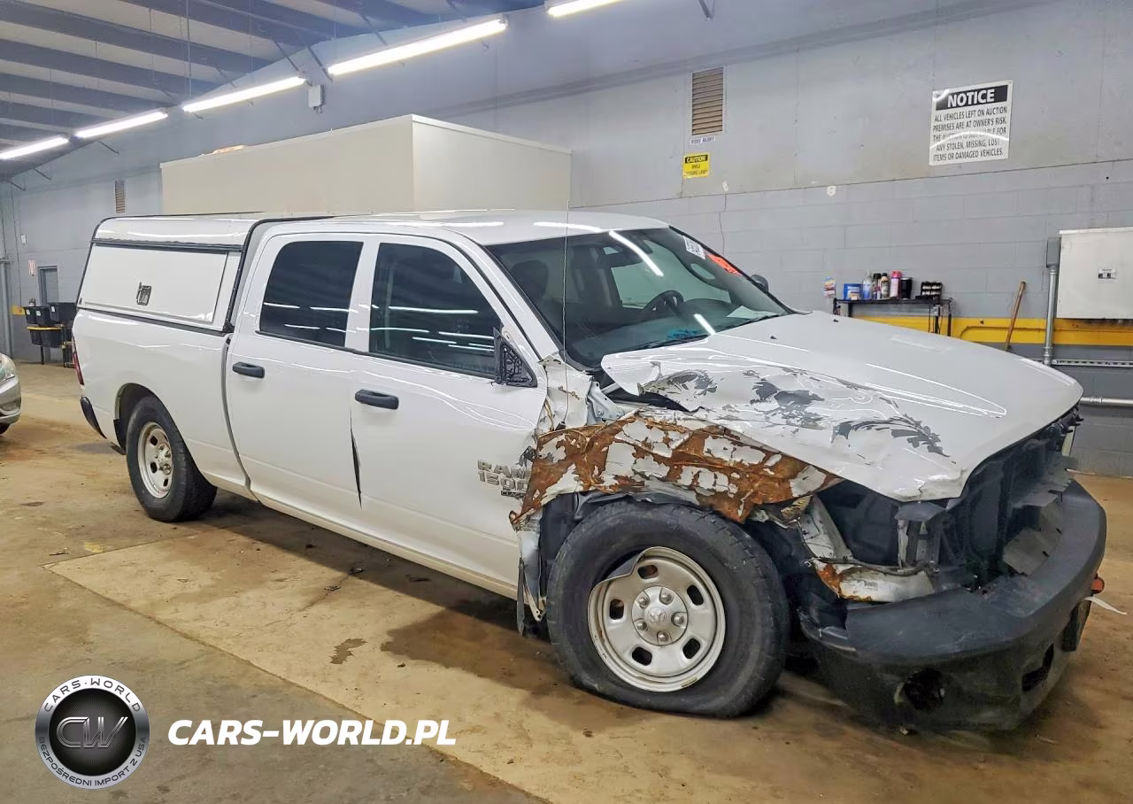 2023 Ram 1500 Classic Tradesman VIN:1C6RR7ST0PS537602 - 4