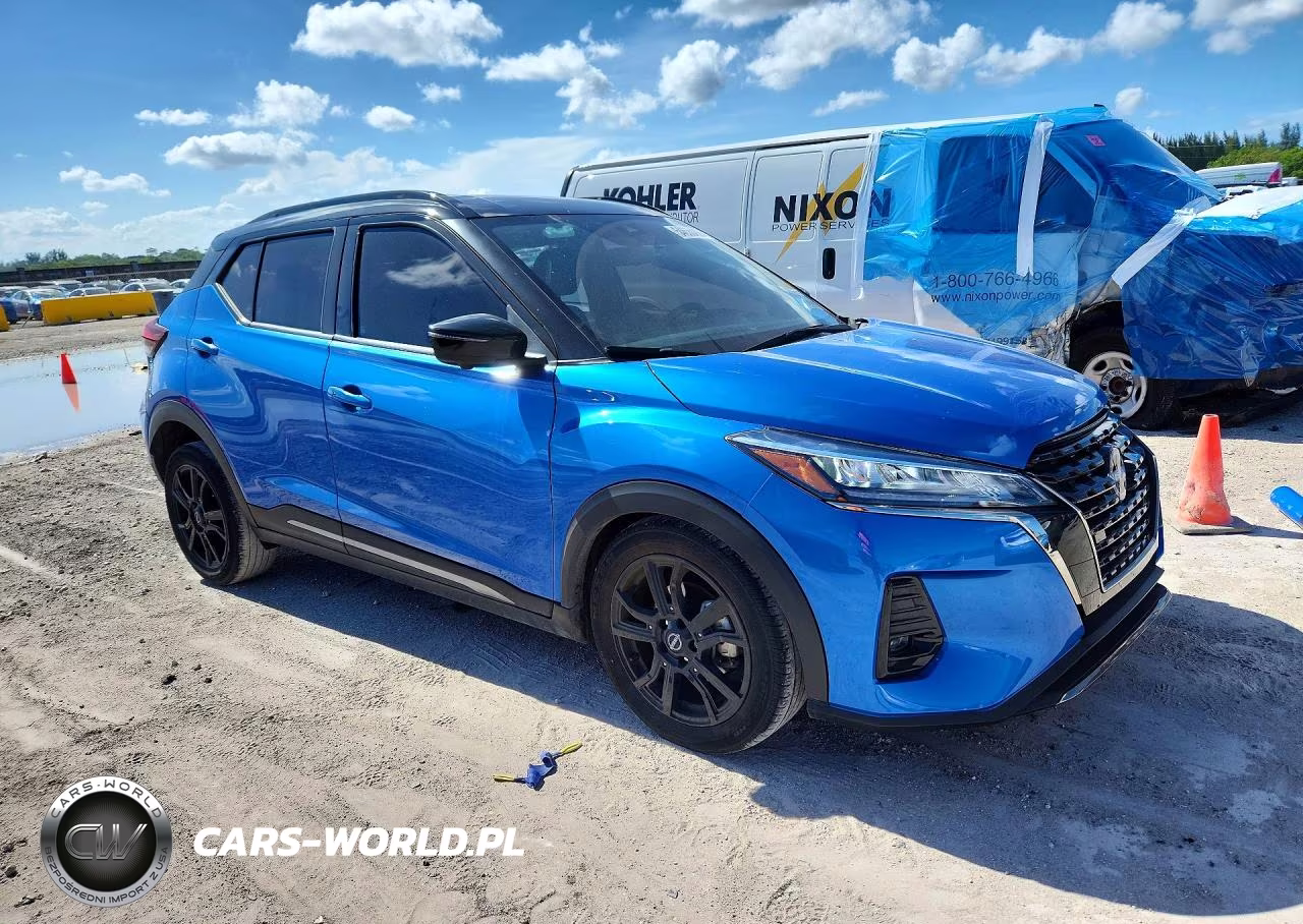 2023 Nissan Kicks Sr VIN:3N1CP5DV9PL511394 - 4