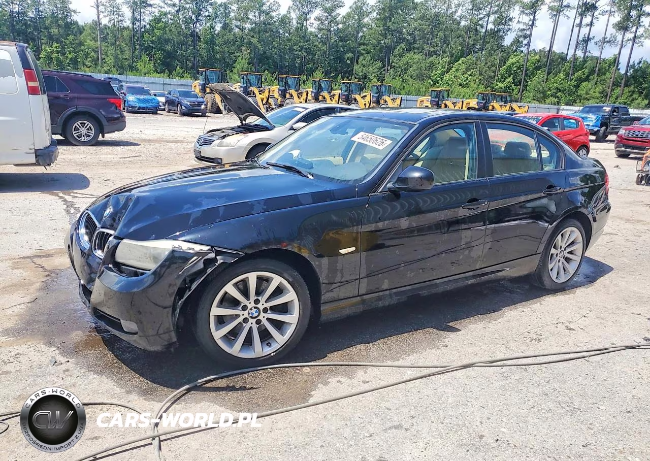 2011 BMW 328 I – zdjęcie 1 z 12