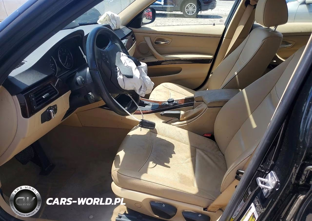 2011 BMW 328 I VIN:WBAPH7G57BNN02153 - 7