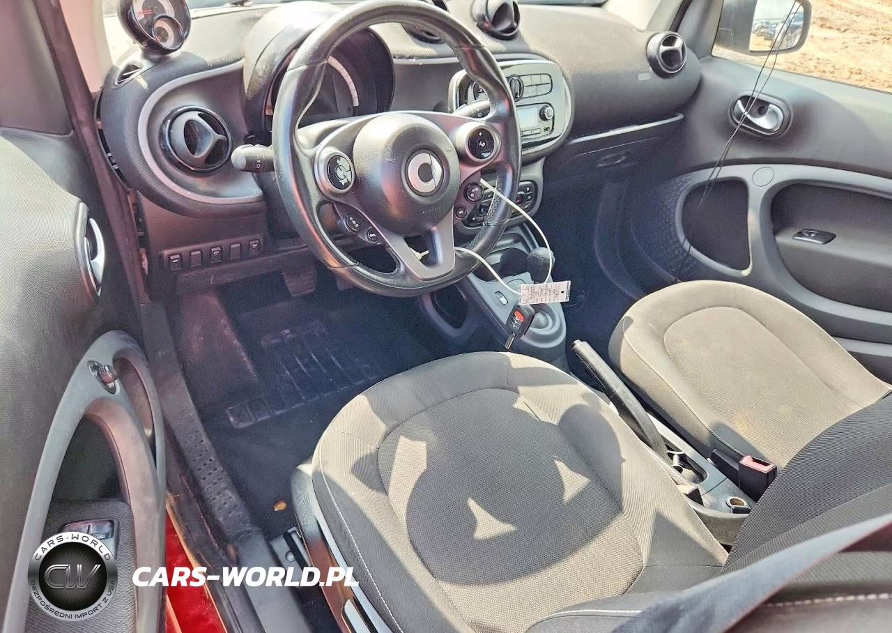 2018 Smart Fortwo VIN:WMEFJ9BA0JK283377 - 8