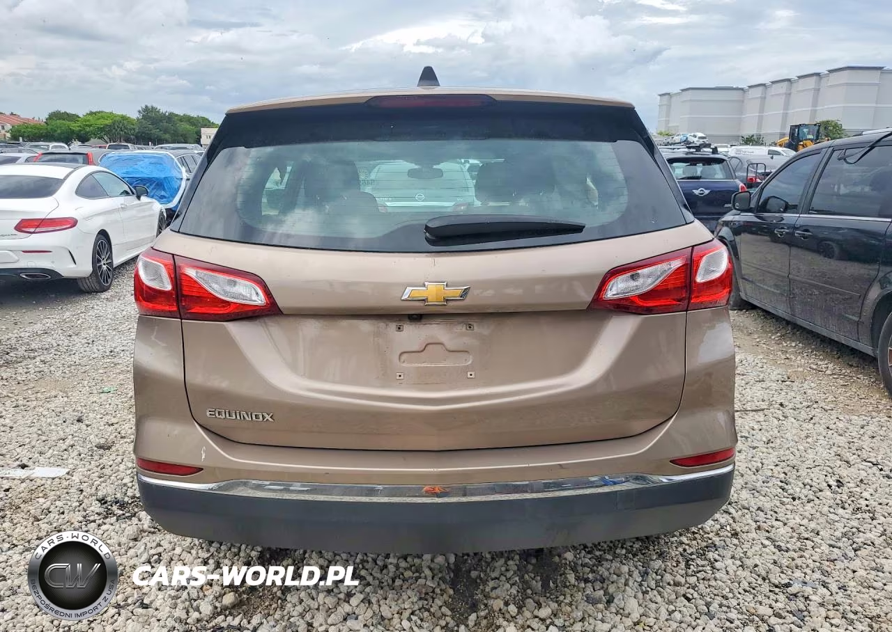 2018 Chevrolet Equinox Ls VIN:2GNAXHEV4J6327794 - 6