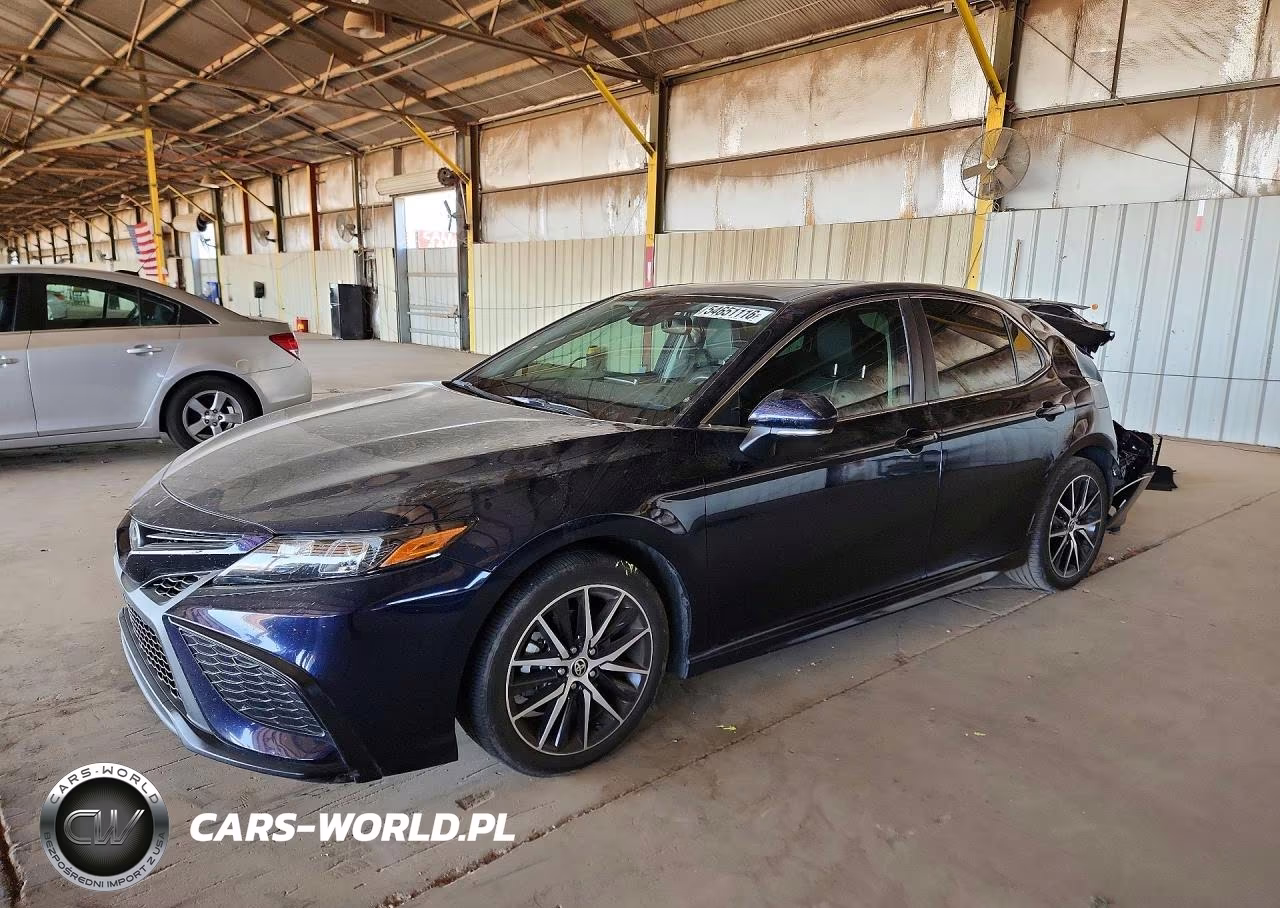 2021 Toyota Camry Se – zdjęcie 1 z 12