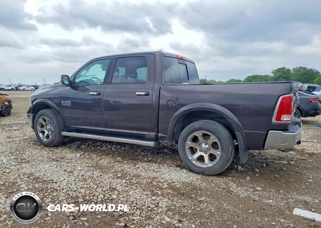 2016 Ram 1500 Laramie VIN:1C6RR7NM5GS316985 - 2