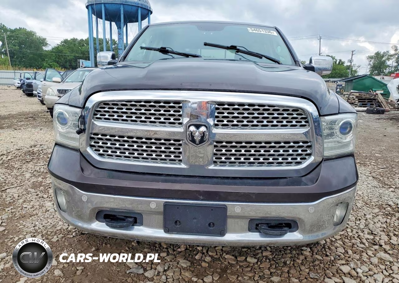 2016 Ram 1500 Laramie VIN:1C6RR7NM5GS316985 - 5