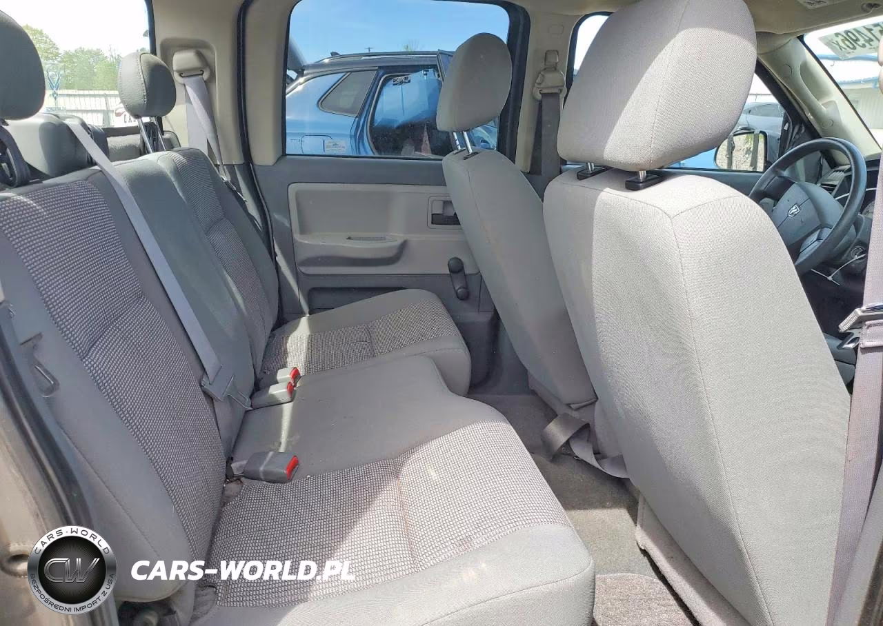2007 Dodge Dakota Quad VIN:1D7HW28K27S259631 - 10