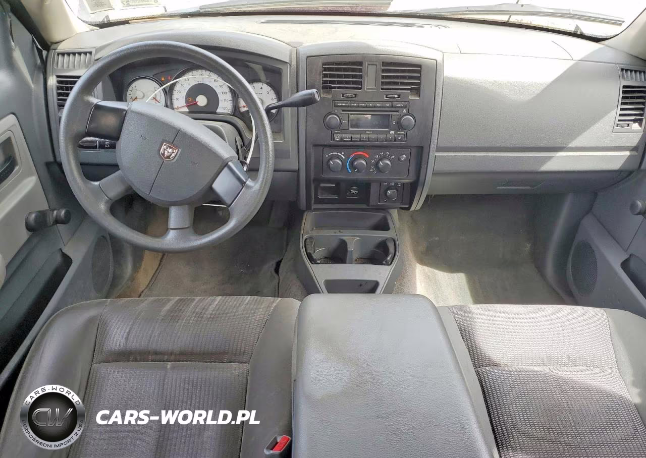 2007 Dodge Dakota Quad VIN:1D7HW28K27S259631 - 8