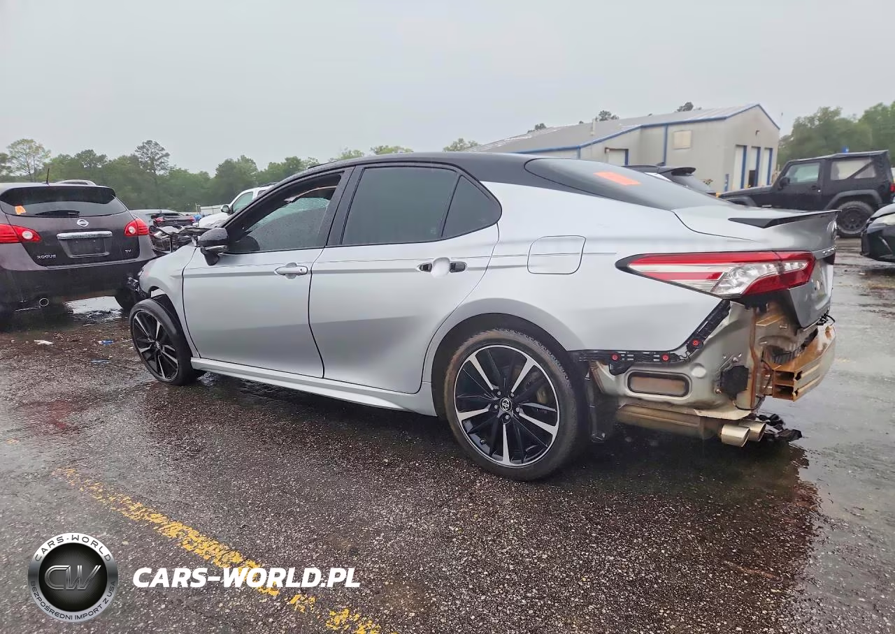 2018 Toyota Camry Xse VIN:4T1B61HK0JU075533 - 2