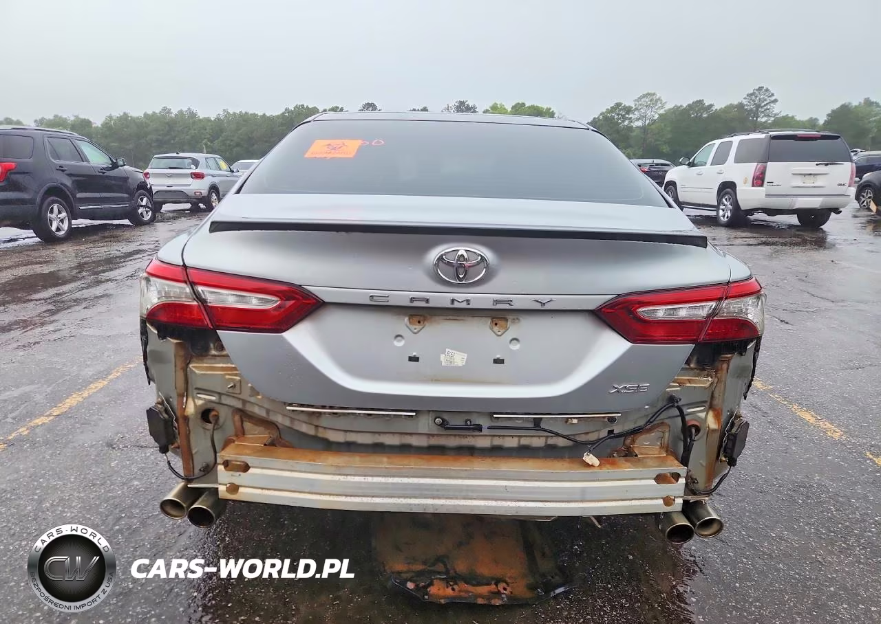 2018 Toyota Camry Xse VIN:4T1B61HK0JU075533 - 6