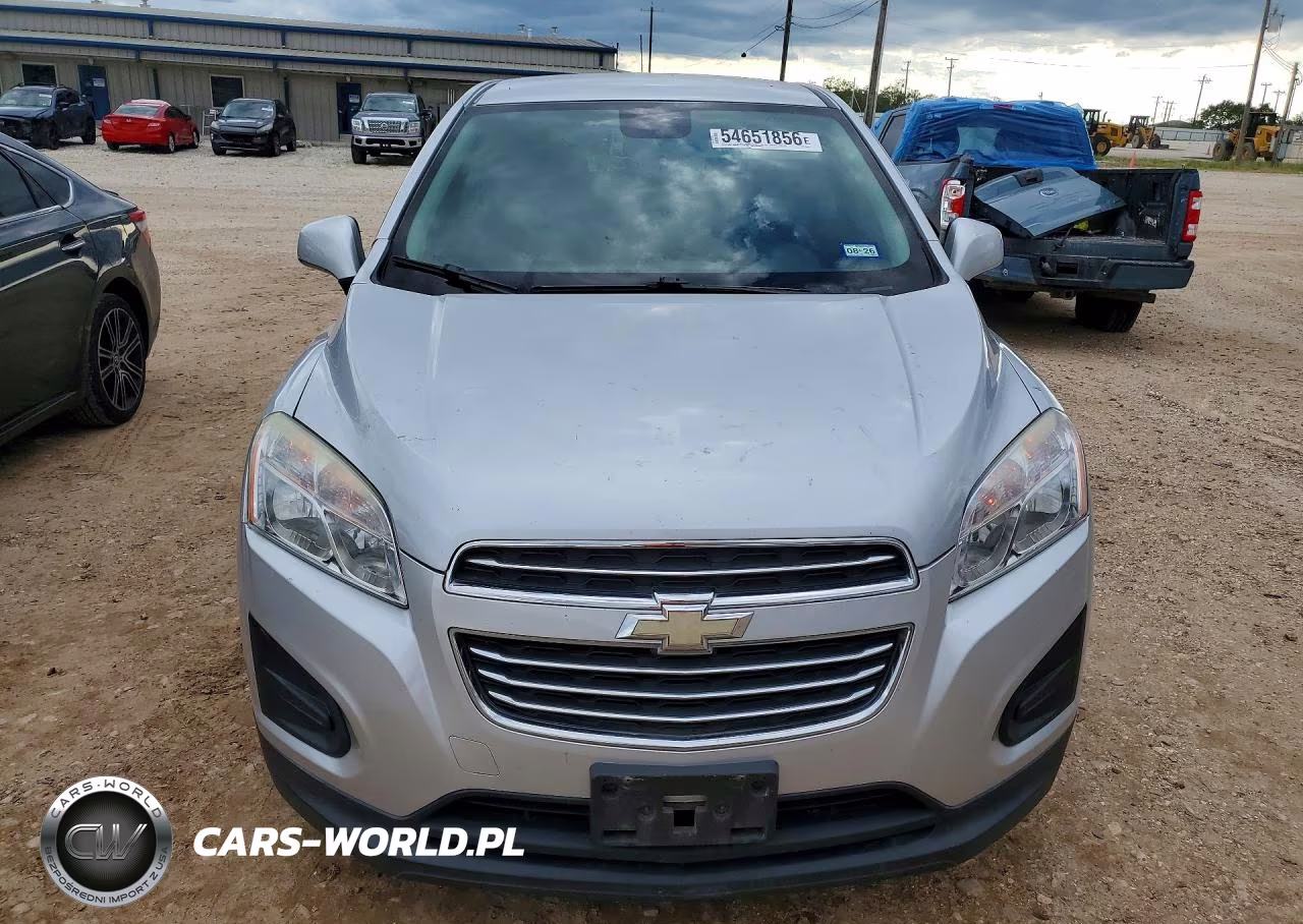 2016 Chevrolet Trax Ls VIN:3GNCJKSBXGL263038 - 5