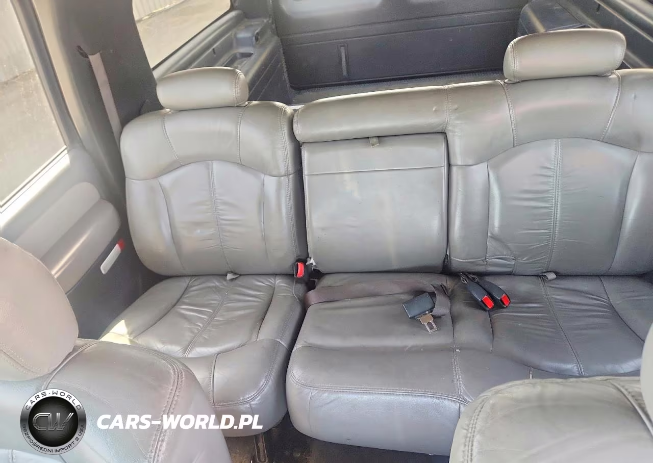 2002 Chevrolet Suburban K1500 VIN:3GNFK16Z32G314294 - 10