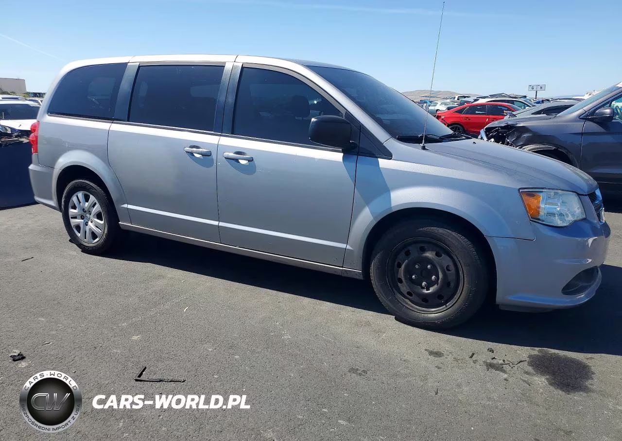 2018 Dodge Grand Caravan Se VIN:2C4RDGBG3JR146043 - 4