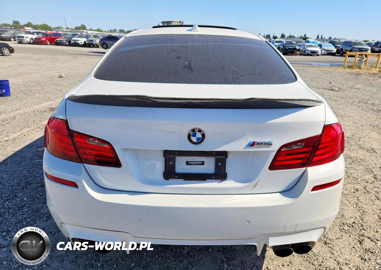 2013 BMW Motorrad M5 VIN:WBSFV9C58DC773304 - 6