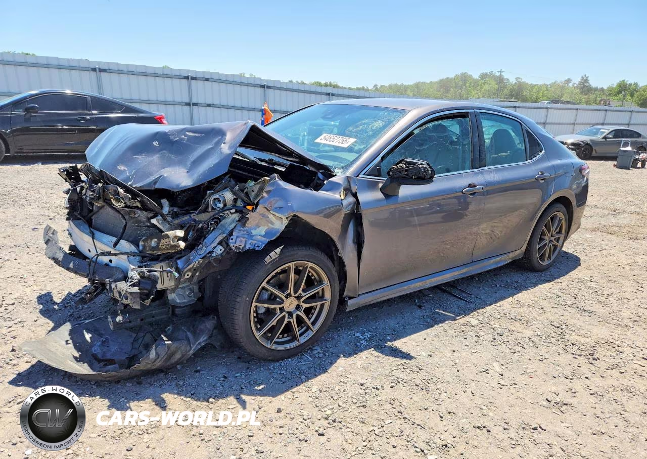 2021 Toyota Camry Se – zdjęcie 1 z 12