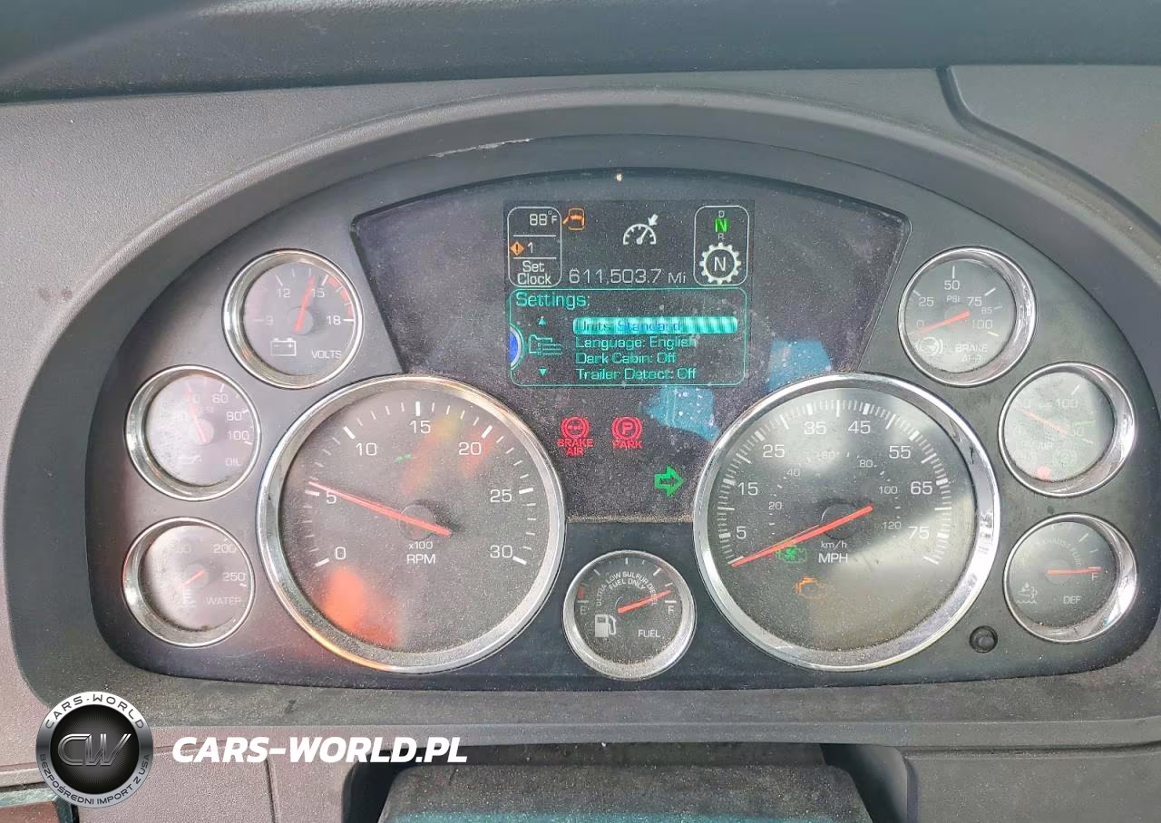 2020 Kenworth Constructi - Semi Truck VIN:1XKYD49X9LJ424388 - 8