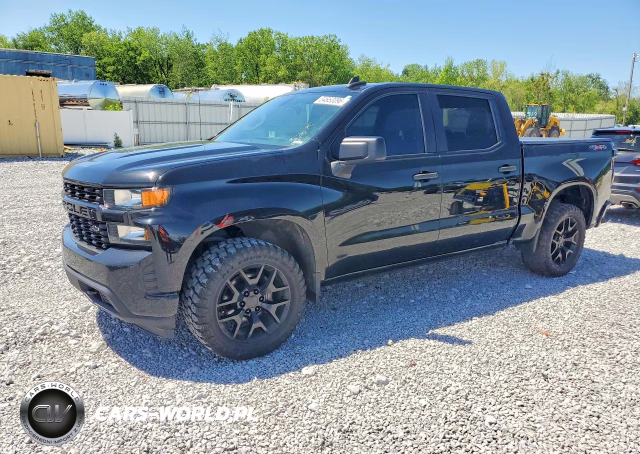 2021 Chevrolet Silverado K1500 Custom