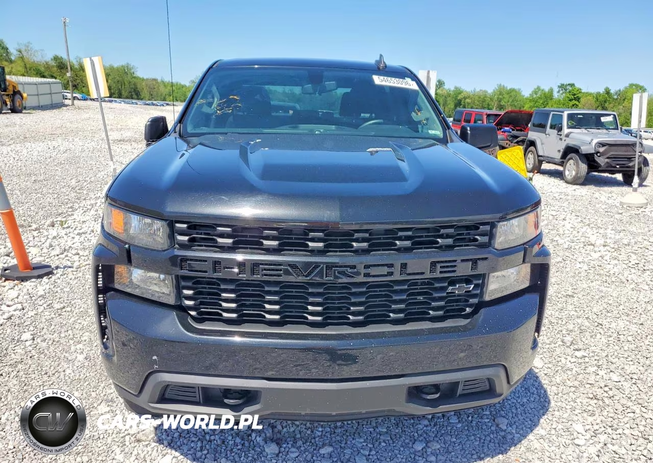 2021 Chevrolet Silverado K1500 Custom VIN:3GCPYBEK9MG254305 - 5