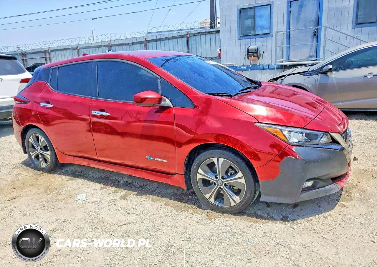 2018 Nissan Leaf Sv VIN:1N4AZ1CP5JC310451 - 4