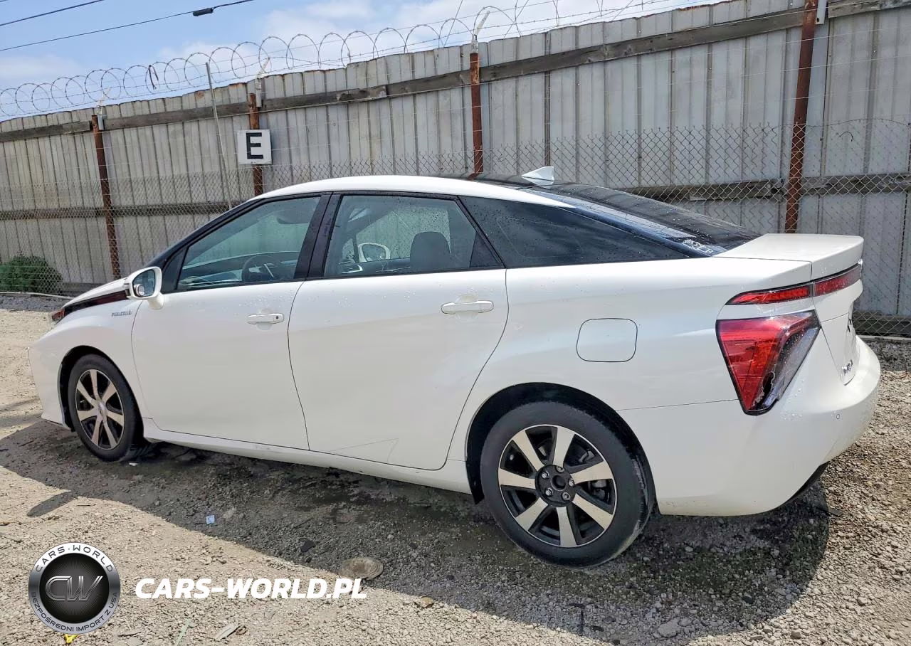 2018 Toyota Mirai Base VIN:JTDBVRBDXJA004941 - 2