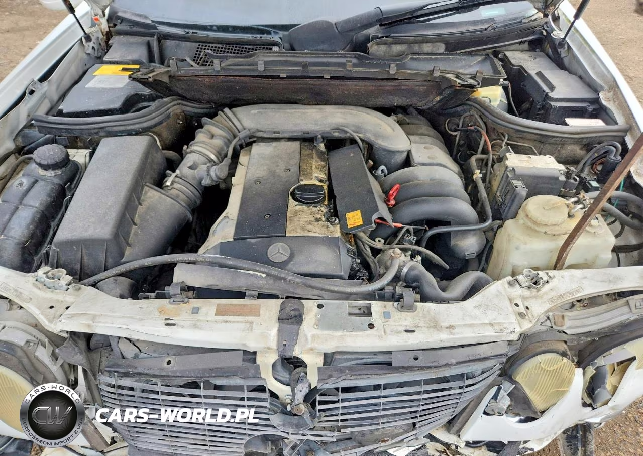 1996 Mercedes-Benz E 320 VIN:WDBJF55F9TJ010343 - 11