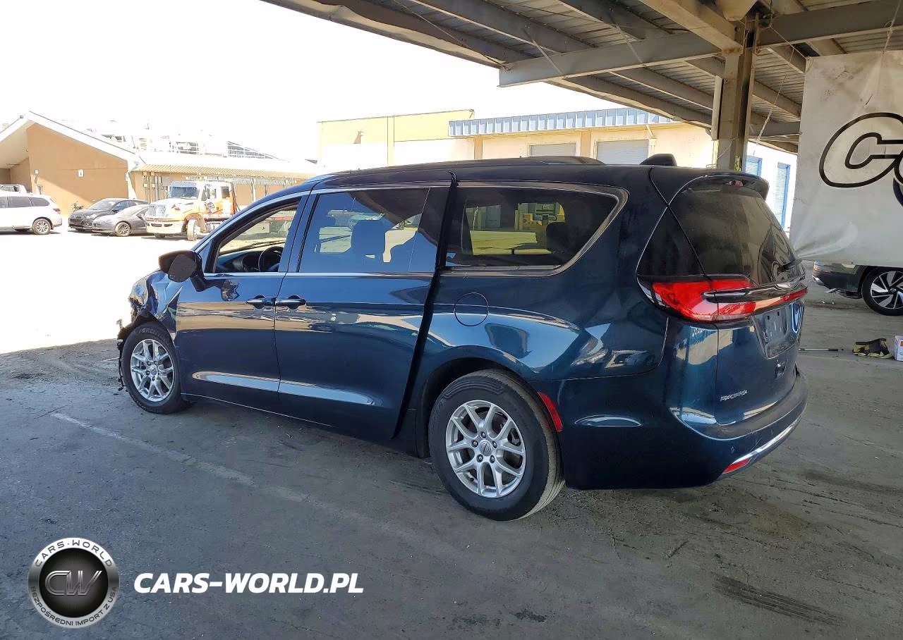 2021 Chrysler Pacifica Touring L VIN:2C4RC1BG4MR601485 - 2