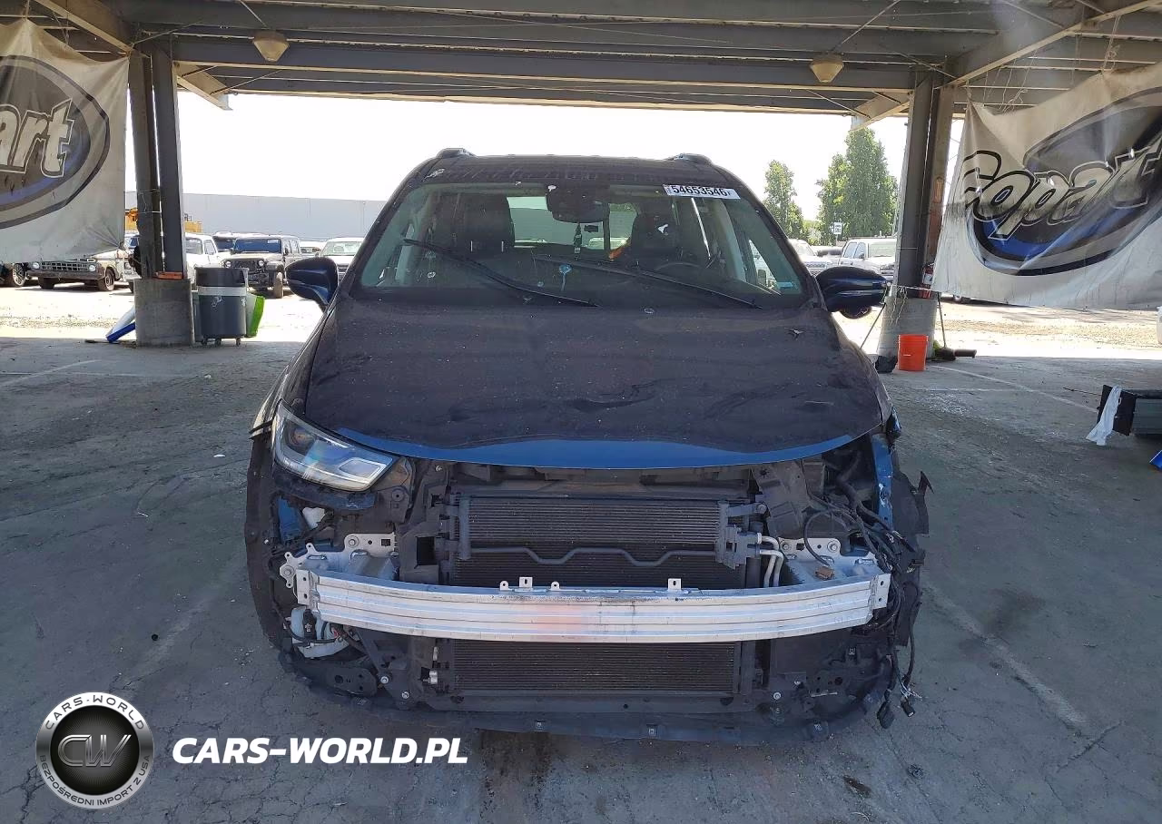 2021 Chrysler Pacifica Touring L VIN:2C4RC1BG4MR601485 - 5