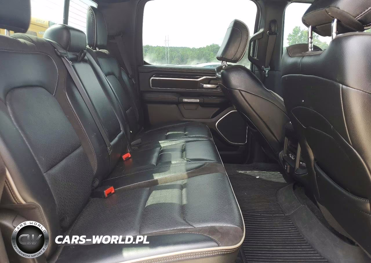 2022 Ram 1500 Laramie VIN:1C6SRFJM1NN429300 - 10