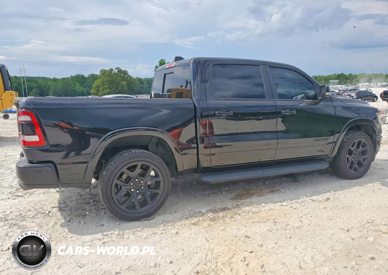 2022 Ram 1500 Laramie VIN:1C6SRFJM1NN429300 - 3