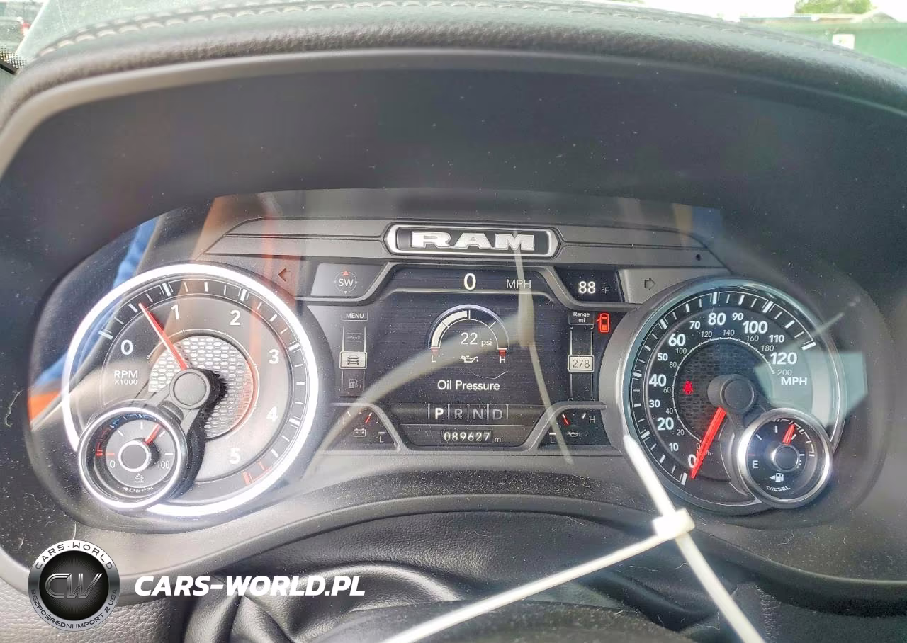 2022 Ram 1500 Laramie VIN:1C6SRFJM1NN429300 - 9