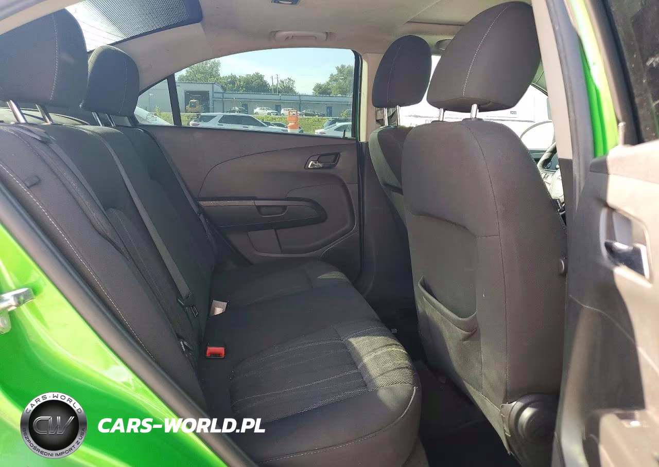 2015 Chevrolet Sonic Lt VIN:1G1JC5SH3F4132398 - 10