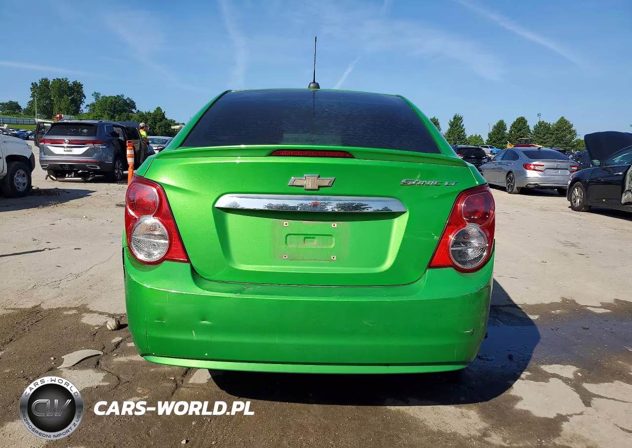 2015 Chevrolet Sonic Lt VIN:1G1JC5SH3F4132398 - 6