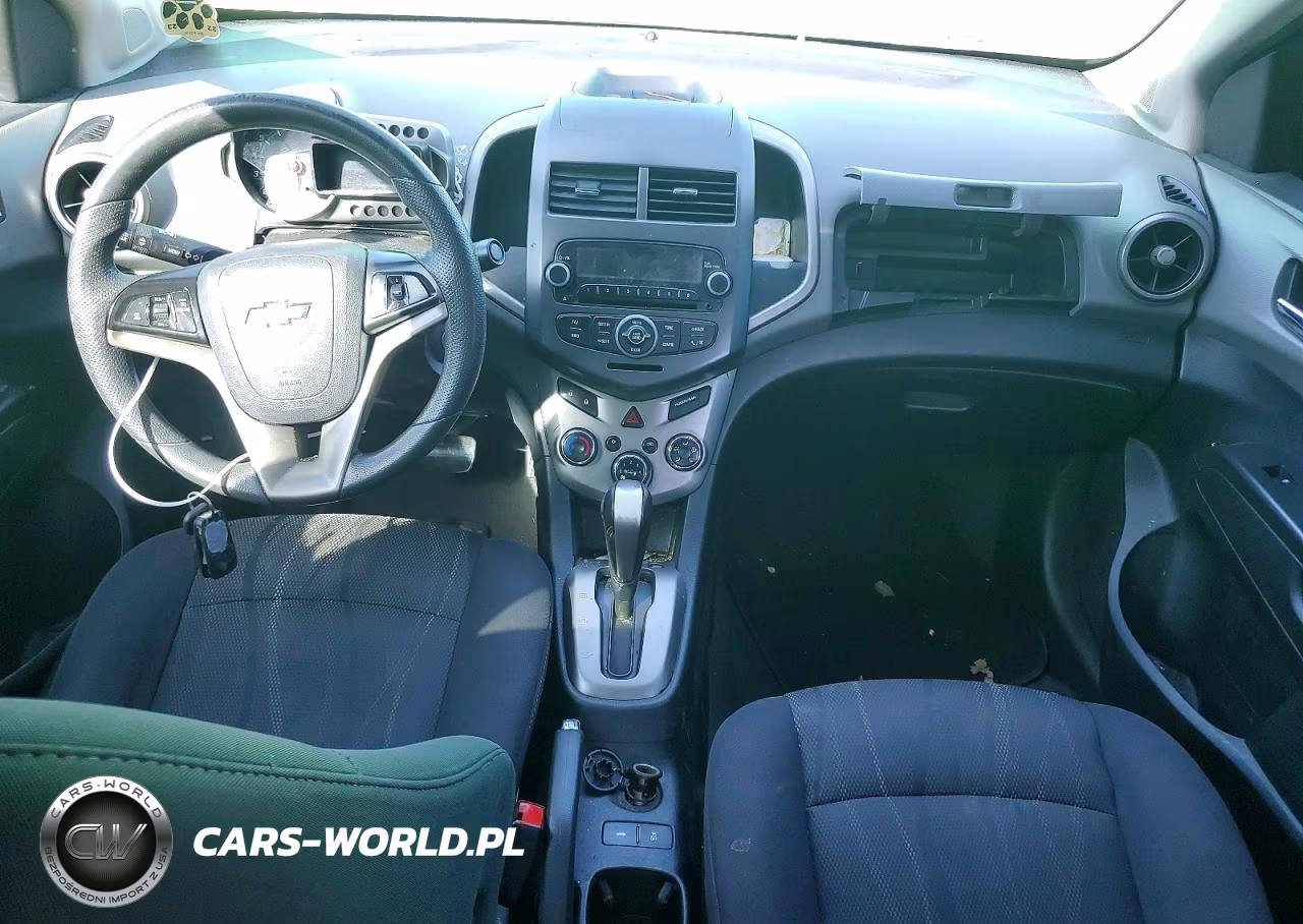 2015 Chevrolet Sonic Lt VIN:1G1JC5SH3F4132398 - 8