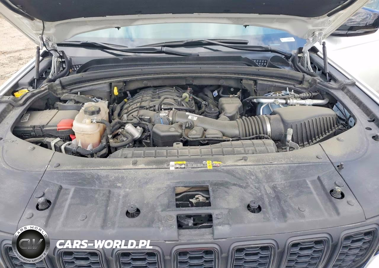 2024 Jeep Grand Cherokee Laredo VIN:1C4RJHAG7RC243380 - 12