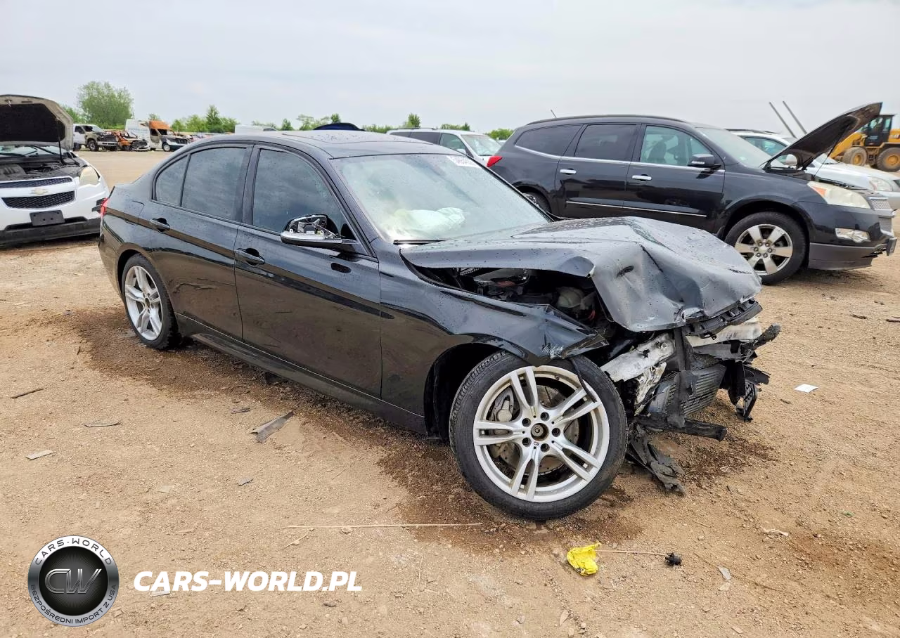 2013 BMW 335 Xi VIN:WBA3B9C54DJ899140 - 4