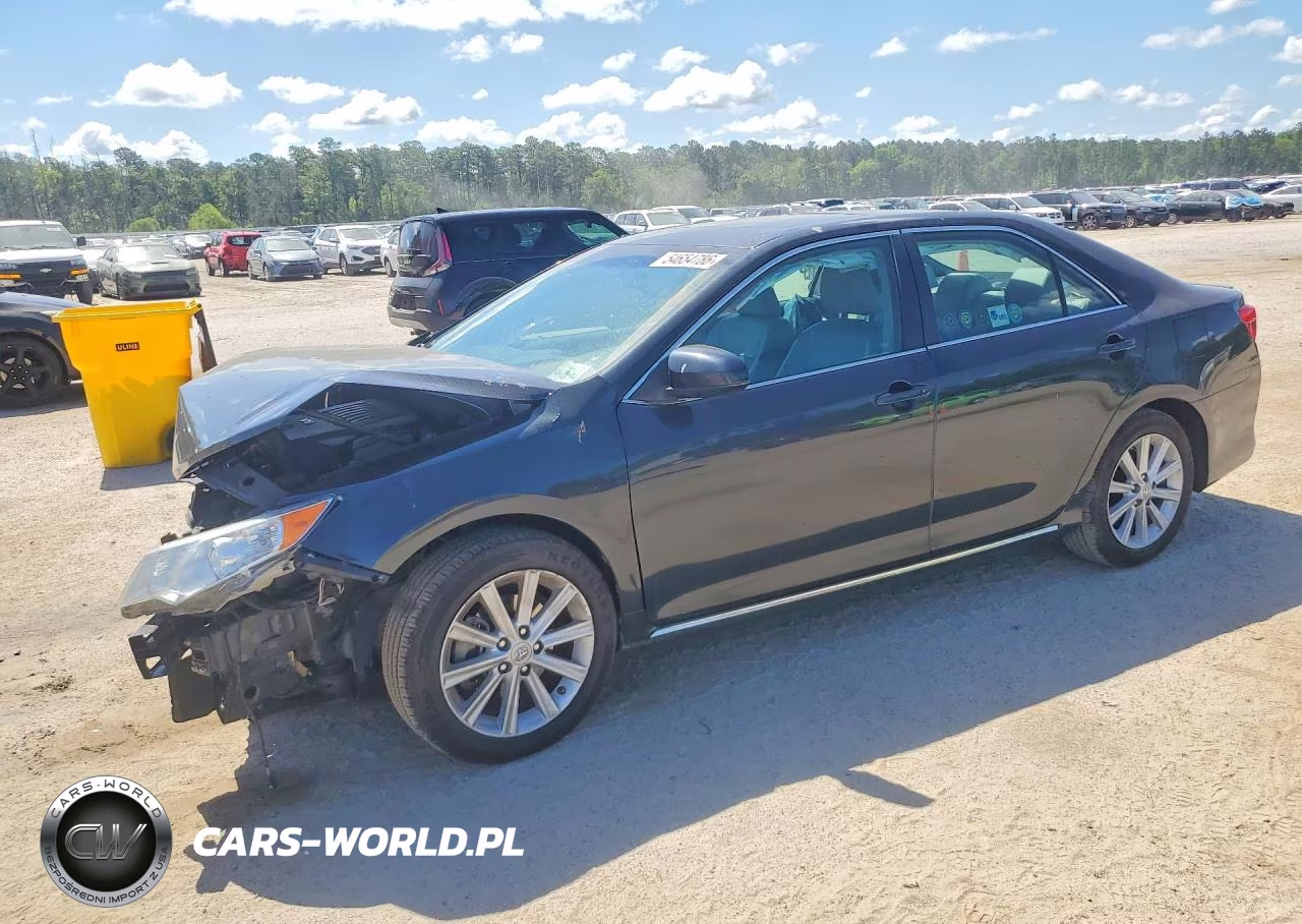 2012 Toyota Camry Xle V6 – zdjęcie 1 z 13