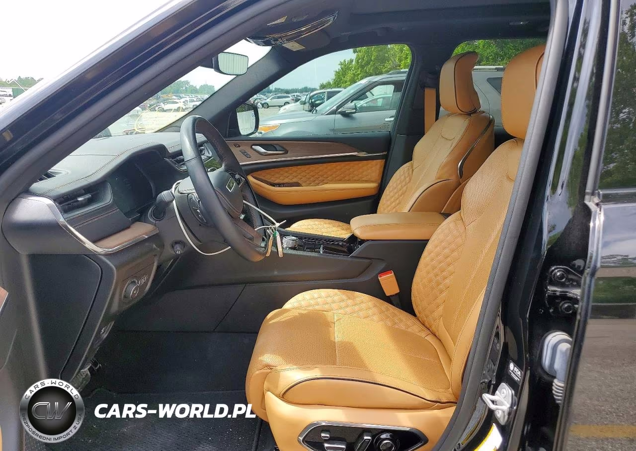 2023 Jeep Grand Cherokee Summit VIN:1C4RJHEG4PC563229 - 7