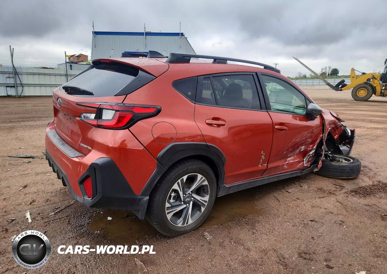 2024 Subaru Crosstrek Premium VIN:JF2GUADC3RH335394 - 3