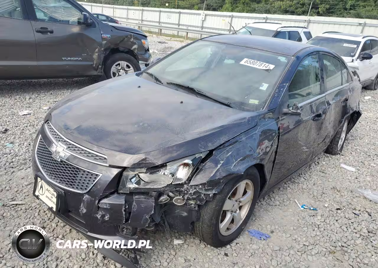 CHEVROLET CRUZE LT