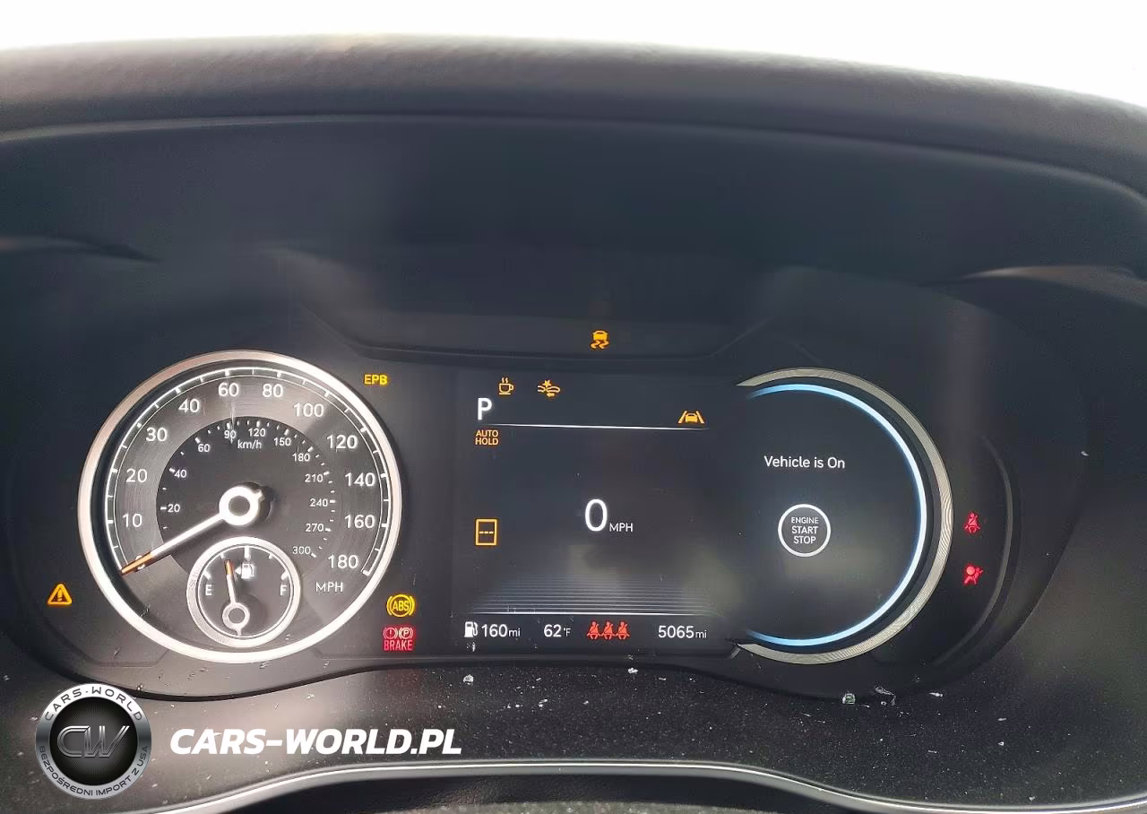 2026 Genesis G70 2.5T Standard VIN:KMTG64SC6TU162788 - 9
