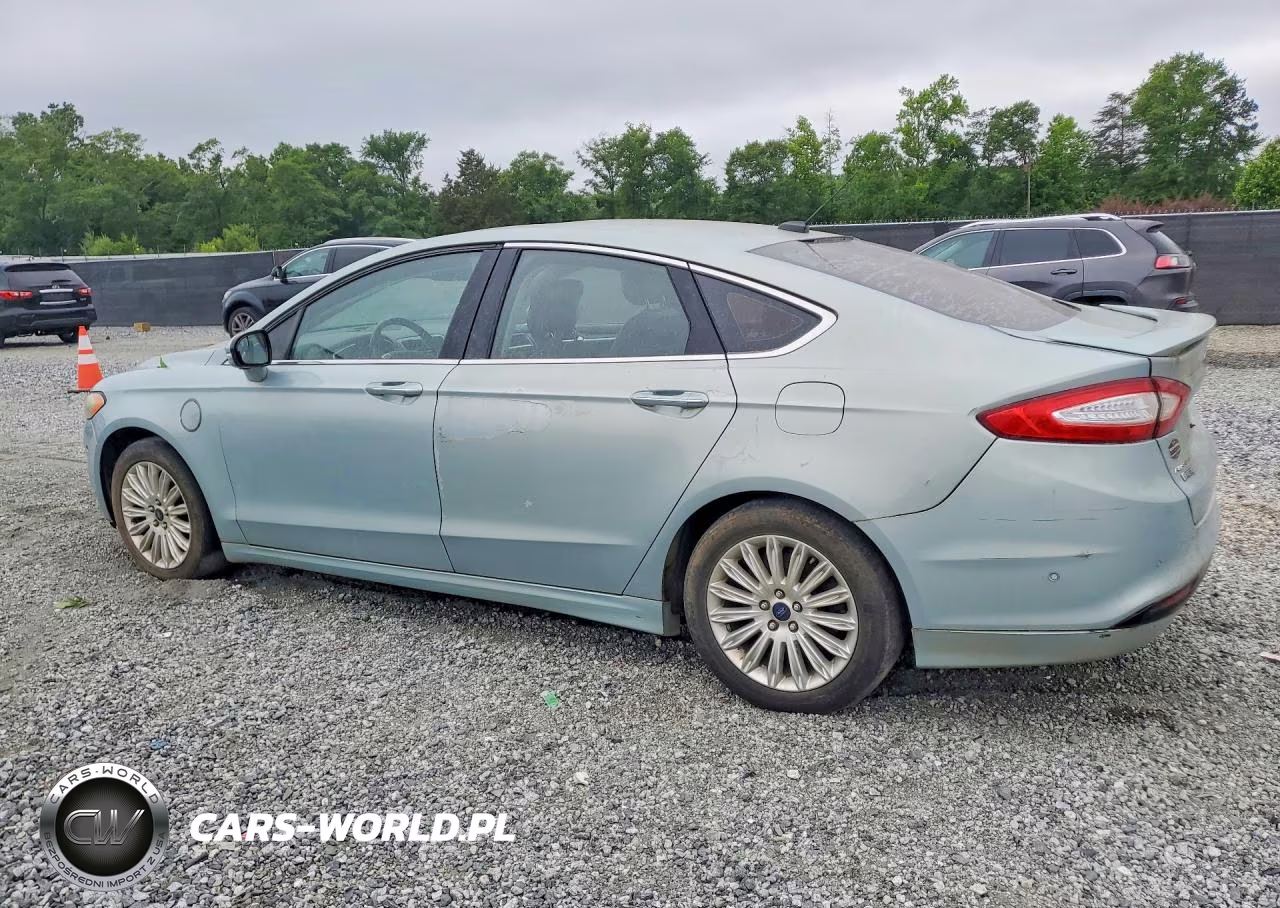 2014 Ford Fusion Titanium Phev VIN:3FA6P0SU9ER218957 - 2